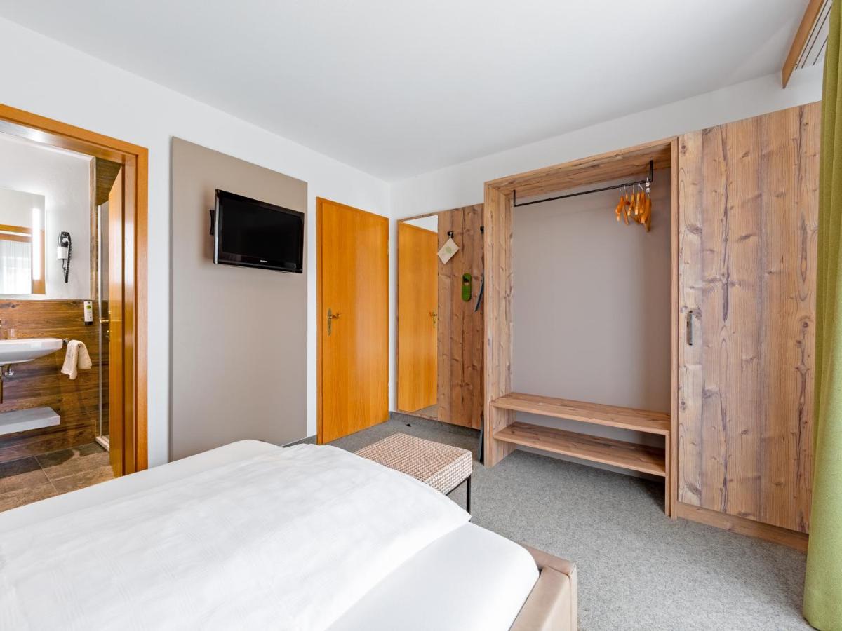 Landhotel Gabriele Unterwössen Buitenkant foto